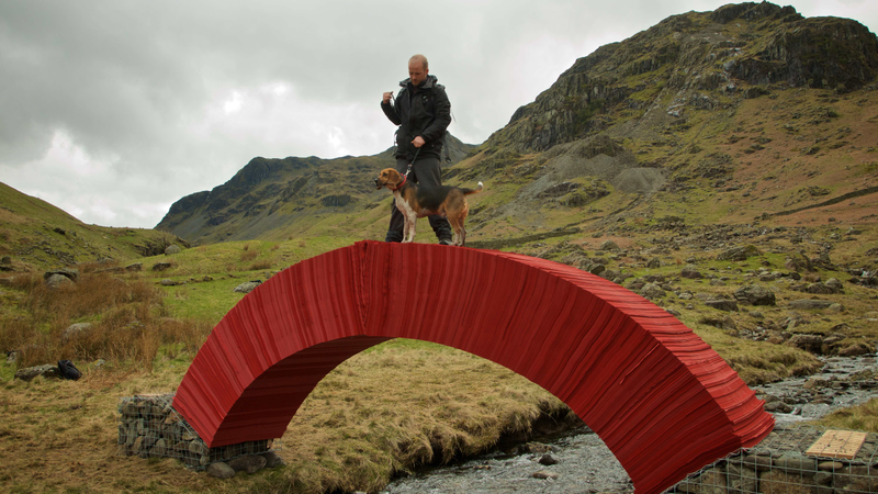 Illustration for article titled This Bridge Is Made From Nothing But 22,000 Sheets of Paper